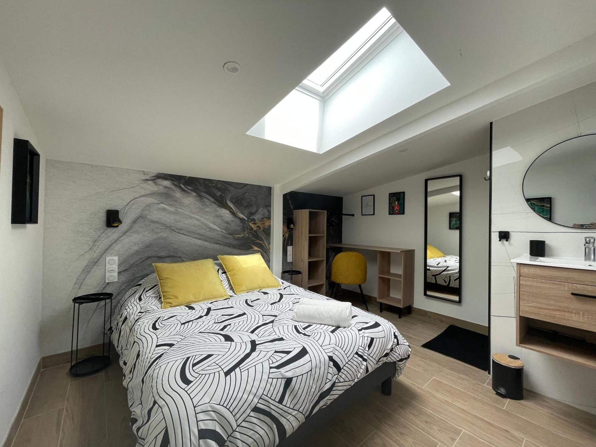 Residence Tamaris Loft House La Meziere Экстерьер фото